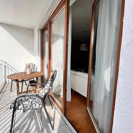 Mercury Two-bedroom & Parking Apartment *
