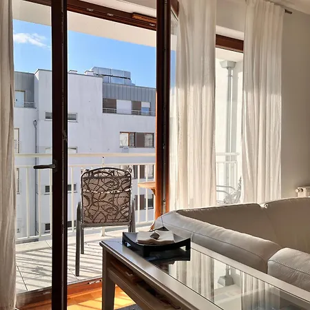 Mercury Two-bedroom & Parking Apartment Swinoujscie