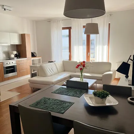 Mercury Two-bedroom & Parking Apartment Swinoujscie