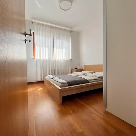 Mercury Two-bedroom Free Parking And Breakfast Available Optionally * Swinoujscie